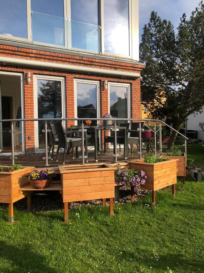 Stadtvilla Bruegemann Mit Terrasse & Parkplatz - Abc136 By AbcWißmar Eksteriør billede